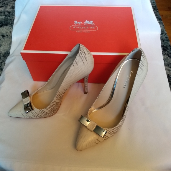 Coach Shoes - NWT Coach heels size 5 1/2 cream colored